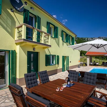 Vila Family Friendly Zaneta With Pool *
