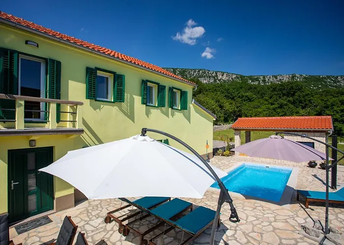 Family Friendly Zaneta With Pool * Grižane