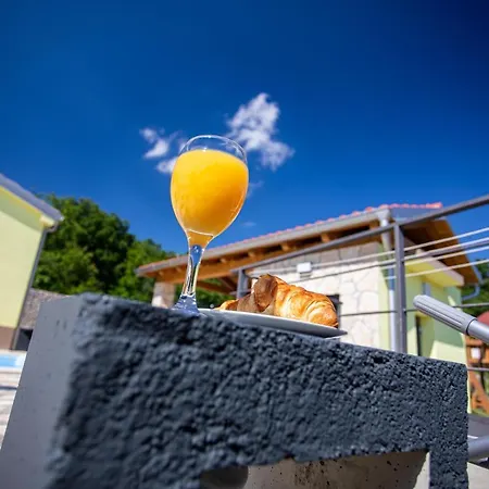Family Friendly Zaneta With Pool Villa Grizane-Belgrad