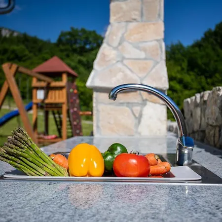 Family Friendly Zaneta With Pool Villa Grizane-Belgrad