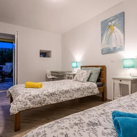 Family Friendly Zaneta With Pool Villa Grizane-Belgrad