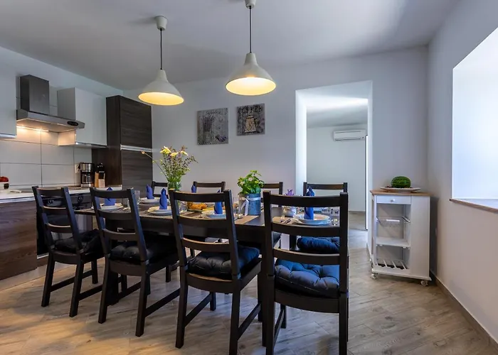 Villa Family Friendly Zaneta With Pool *