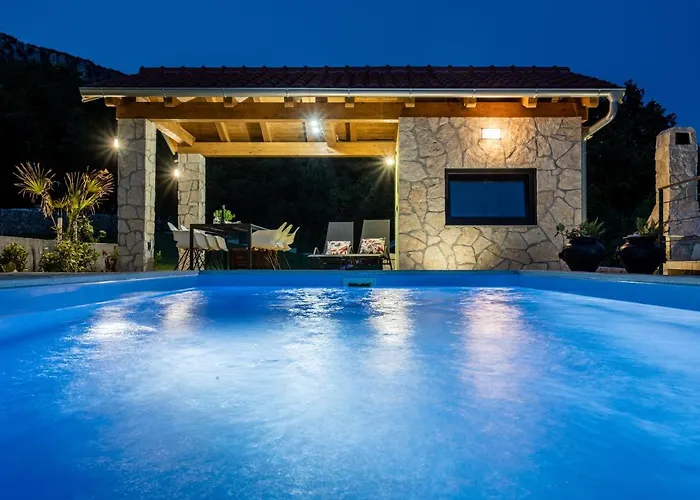 Family Friendly Zaneta With Pool